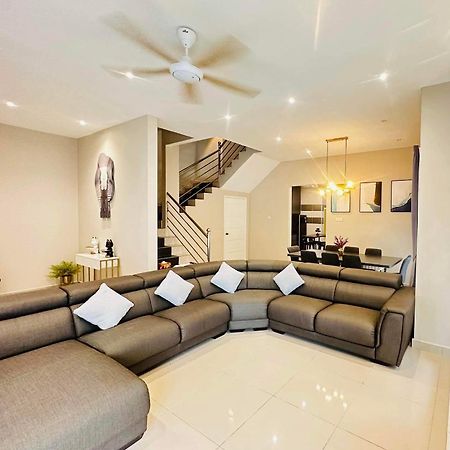 《Untitled Homestay》Sitiawan Exterior foto